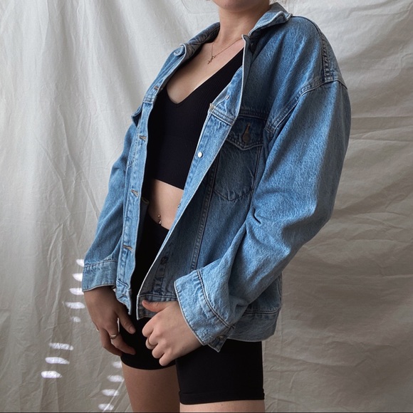 perfect jean / denim jacket - Picture 2 of 3